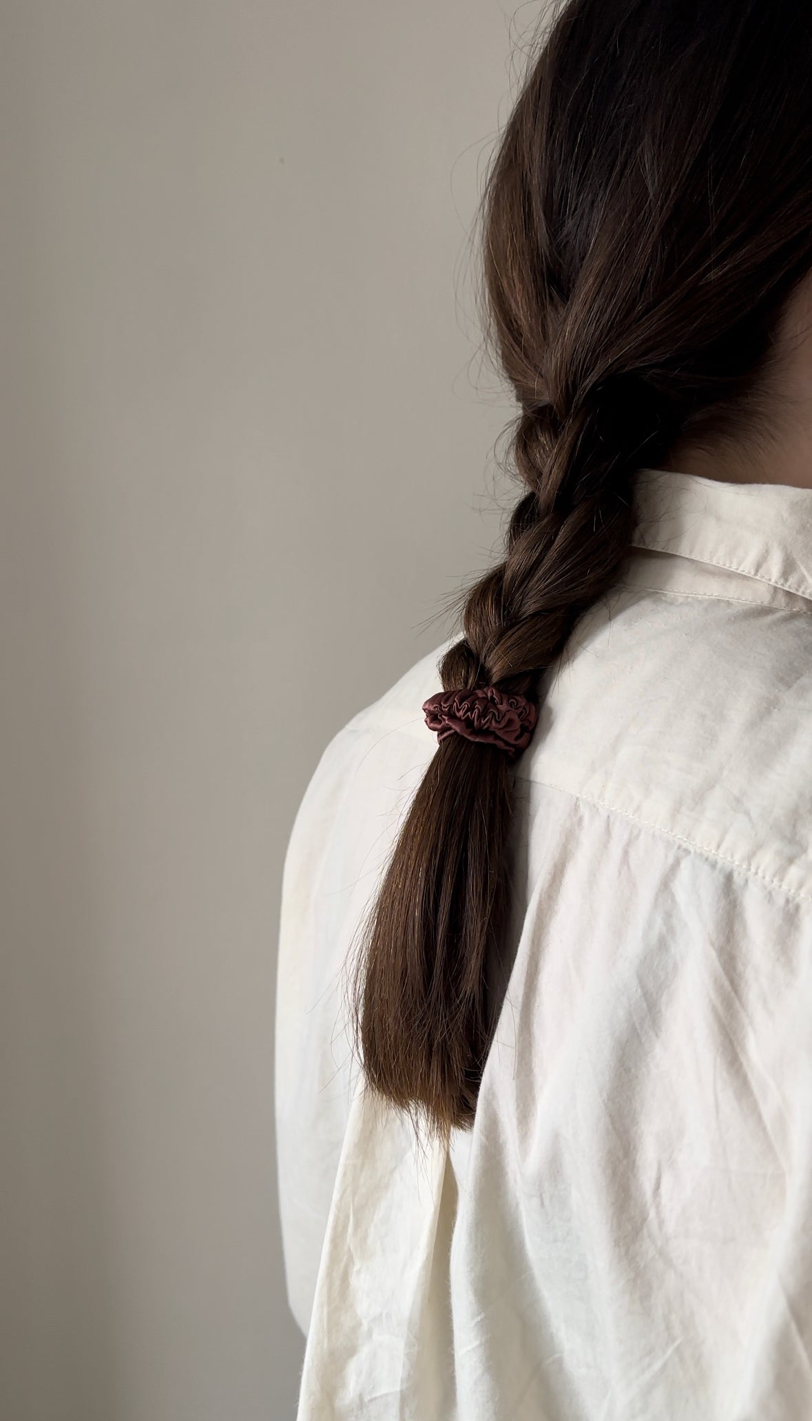 Silke scrunchie - brun